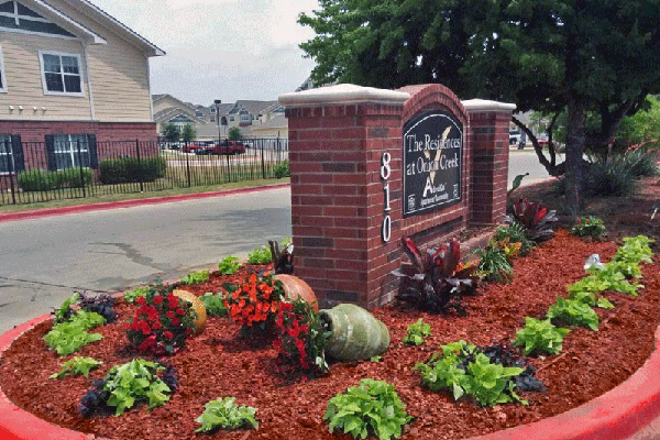 River Valley Entrance